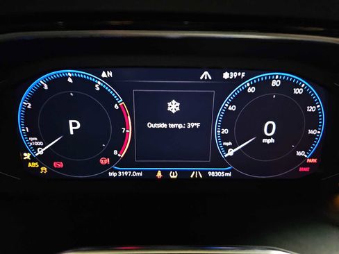 Used 2019 Volkswagen Jetta SEL image 25