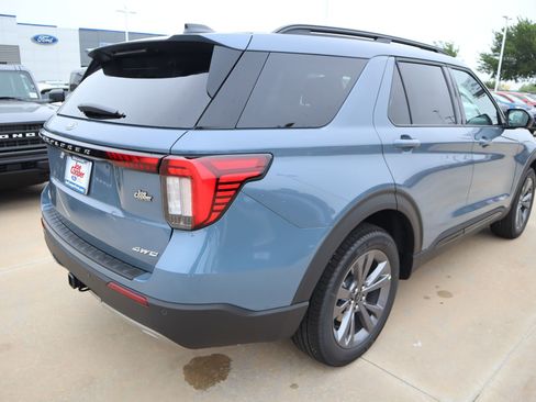 New 2026 Ford Explorer Active w/ Active Comfort Package AWD/4WD image 24