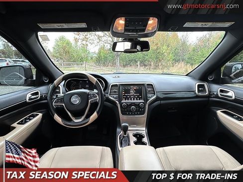 Used 2016 Jeep Grand Cherokee Laredo 75th Anniversary image 32