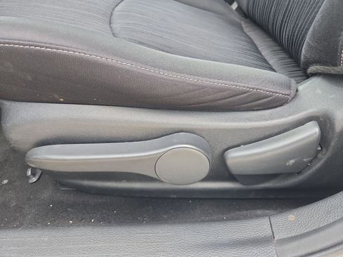 Used 2019 Nissan Sentra SV FWD image 15