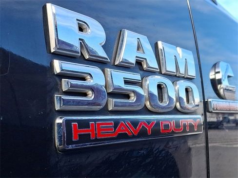 Used 2018 RAM 3500 Tradesman w/ Chrome Appearance Group image 4