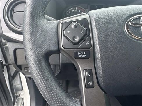 Used 2023 Toyota Tacoma TRD Sport image 28