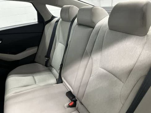 Certified 2025 Honda Accord SE image 14