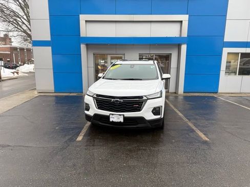 Certified 2023 Chevrolet Traverse RS w/ LPO, Floor Liner Package image 2