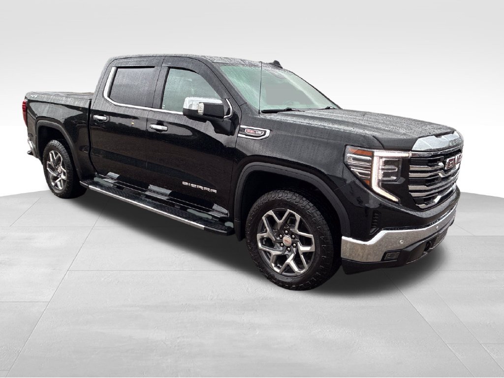 Used 2025 GMC Sierra 1500 SLT w/ SLT Premium Plus Package AWD/4WD image 8