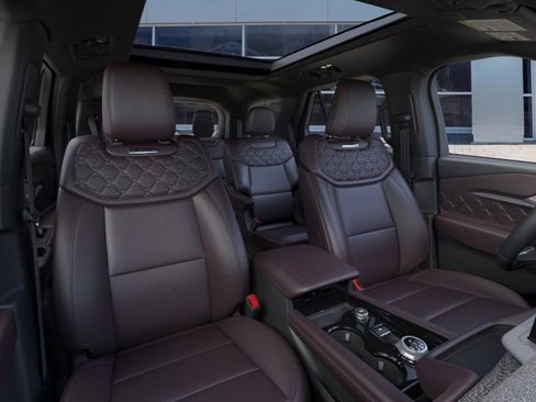 New 2026 Ford Explorer Platinum AWD/4WD image 10