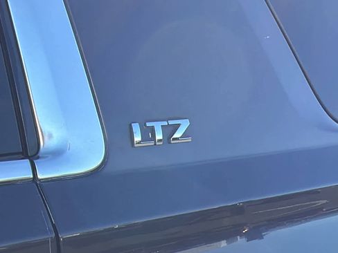 Used 2016 Chevrolet Suburban LTZ image 28