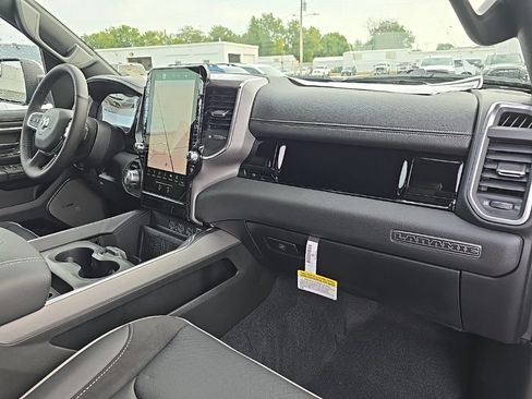 New 2026 RAM 1500 Laramie AWD/4WD image 55