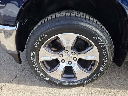 Used 2023 RAM 1500 Laramie AWD/4WD image 19