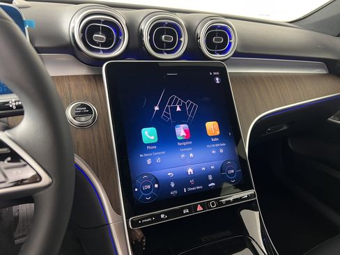 New 2025 Mercedes-Benz C 300 4MATIC Sedan image 29