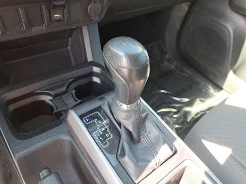 Used 2020 Toyota Tacoma SR5 image 24