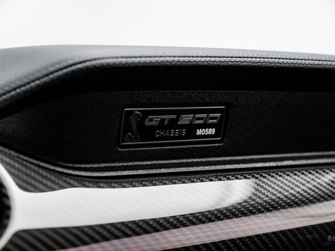 Used 2021 Ford Mustang Shelby GT500 w/ Carbon Fiber Track Pack image 72