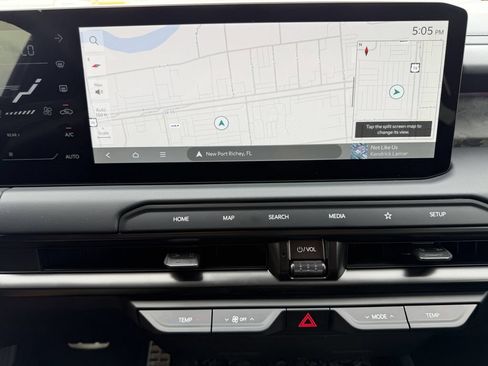 New 2027 Kia Telluride SX Prestige X-Pro AWD/4WD image 25