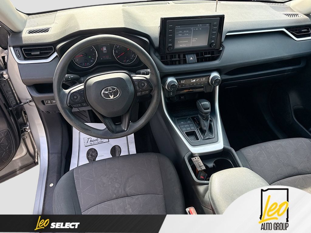 Used 2019 Toyota RAV4 XLE AWD/4WD image 23