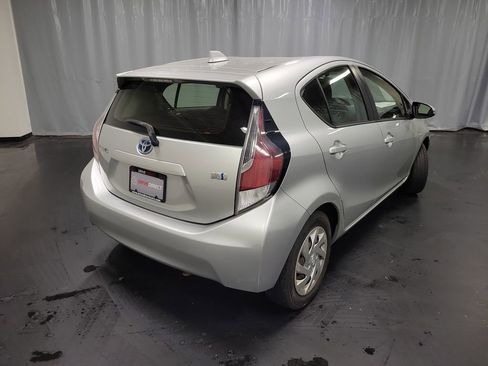 Used 2015 Toyota Prius C Two FWD image 8