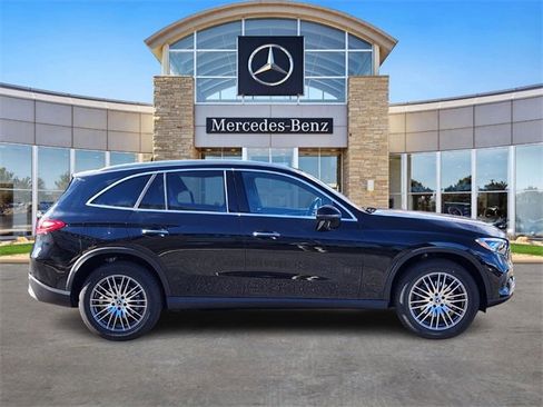 New 2026 Mercedes-Benz GLC 300 4MATIC image 5