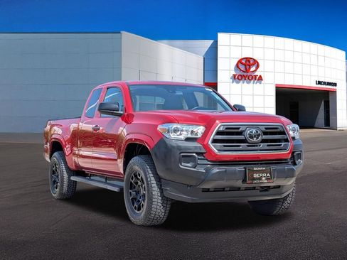 Used 2019 Toyota Tacoma SR AWD/4WD image 7