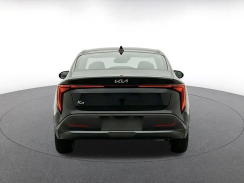 Used 2025 Kia K4 FWD image 7