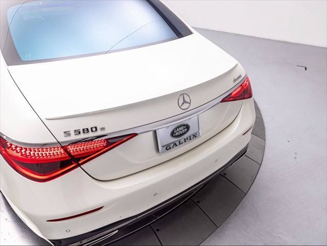 Used 2023 Mercedes-Benz S 580e 4MATIC Sedan image 34