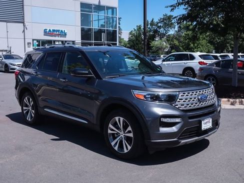 Used 2020 Ford Explorer Platinum w/ Premium Technology Package AWD/4WD image 7