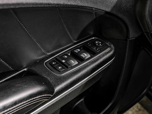 Used 2016 Dodge Charger SRT w/ Harman/Kardon Audio Group RWD image 52