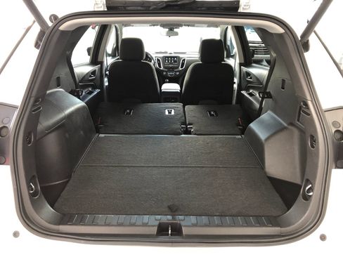 Used 2019 Chevrolet Equinox LT FWD image 9