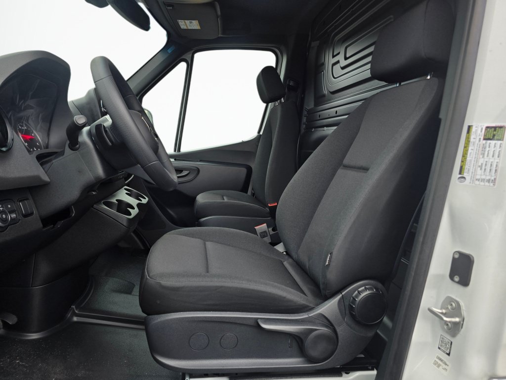 New 2026 Mercedes-Benz Sprinter 2500 image 27