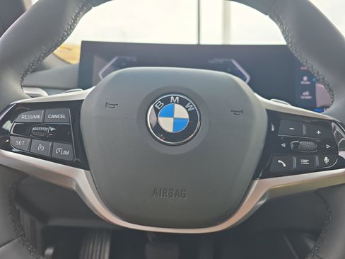 Used 2025 BMW 330i Sedan RWD image 21
