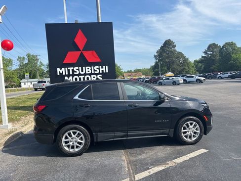Used 2024 Chevrolet Equinox LT AWD/4WD image 3