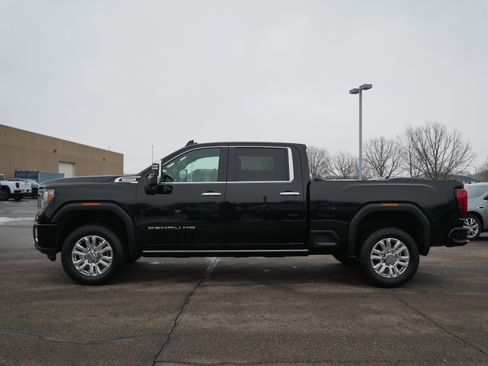 Used 2021 GMC Sierra 3500 Denali w/ Denali Ultimate Package image 4