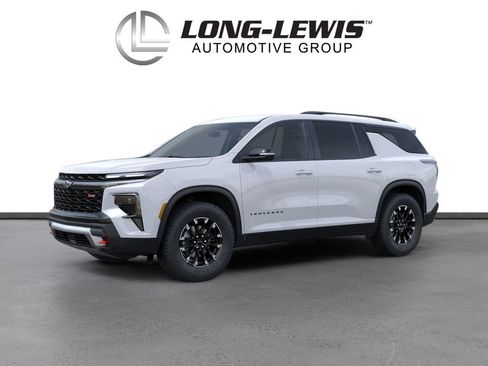 New 2026 Chevrolet Traverse Z71 w/ Driver Confidence Package AWD/4WD image 2