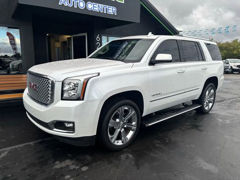 Used 2017 GMC Yukon Denali w/ Open Road Package image 4