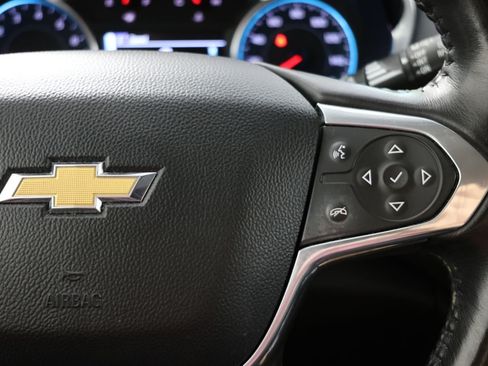 Used 2019 Chevrolet Traverse LT FWD image 28