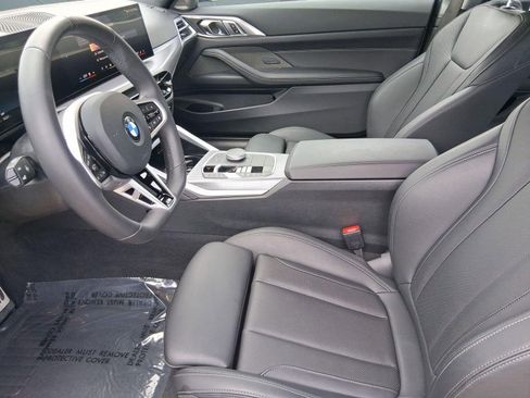 Used 2026 BMW 430i Coupe w/ M Sport Package image 5