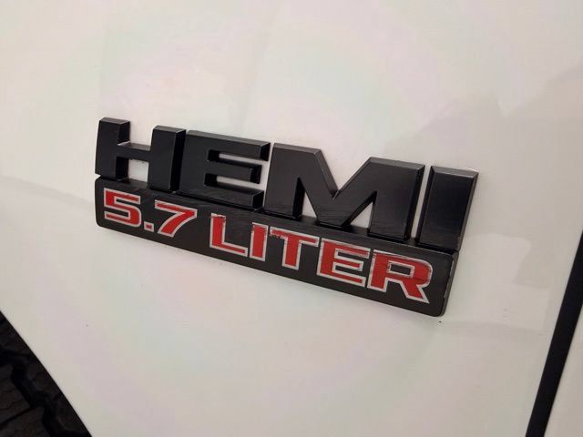 Used 2018 RAM 1500 Sport AWD/4WD image 16