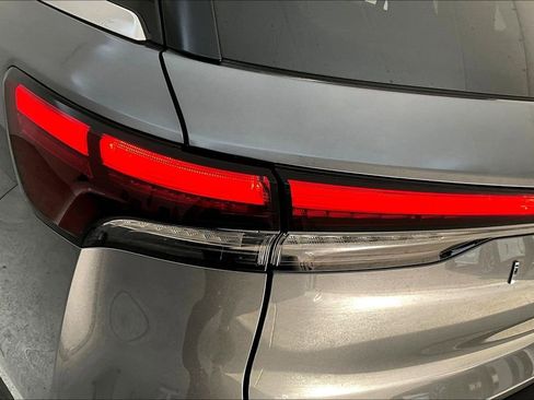 Certified 2025 INFINITI QX60 Luxe image 40