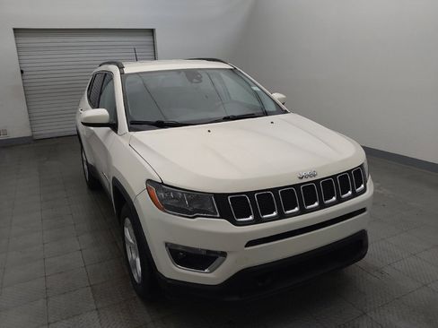Used 2019 Jeep Compass Latitude w/ Safety & Security Group AWD/4WD image 14
