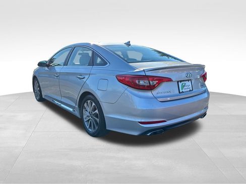 Used 2016 Hyundai Sonata Sport w/ Option Group 02 image 5