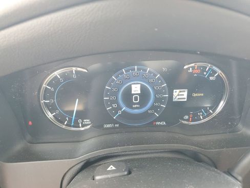Used 2019 Cadillac Escalade Luxury AWD/4WD image 23