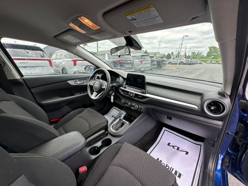 Used 2024 Kia Forte LXS FWD image 16