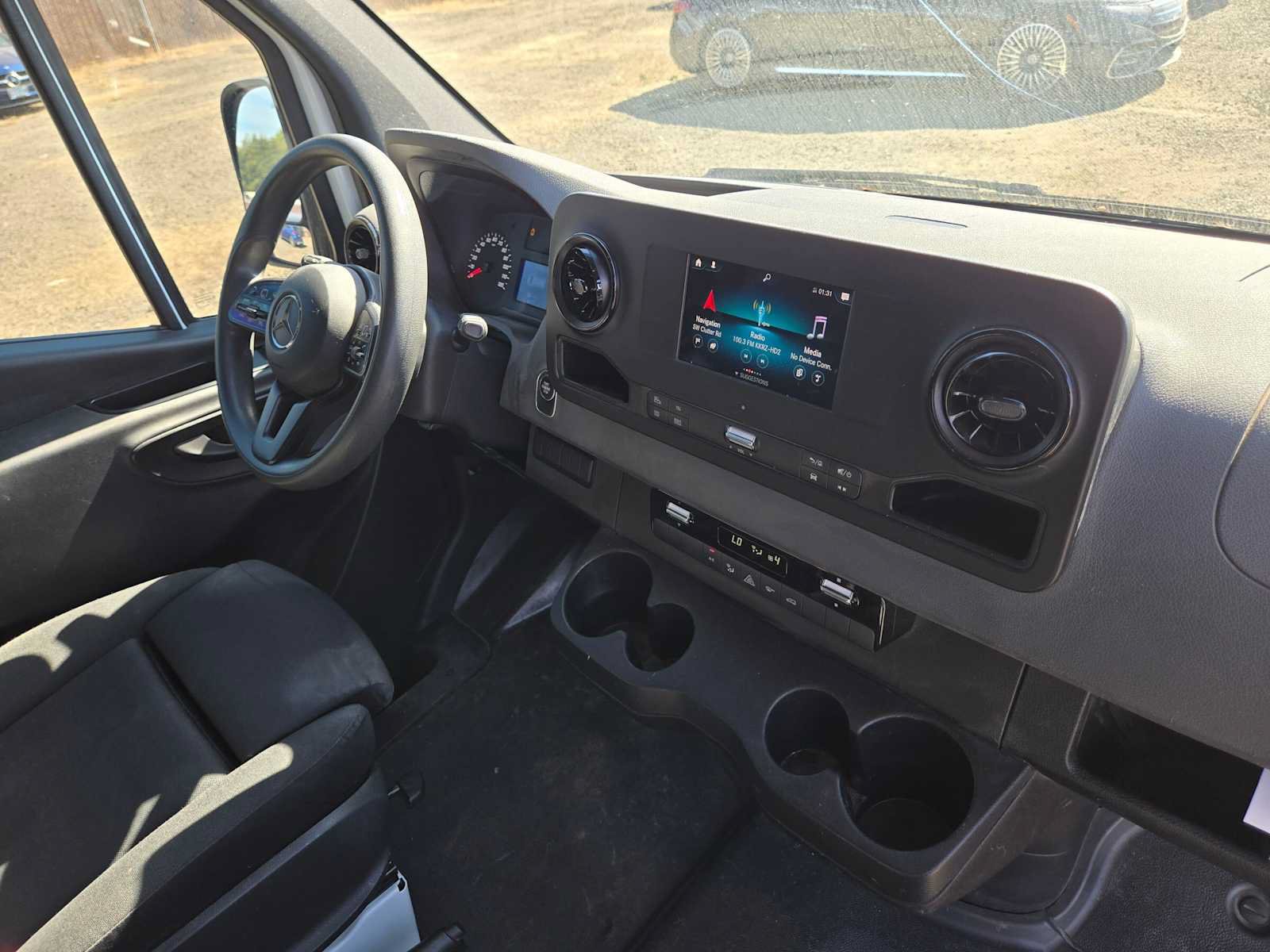 Used 2020 Mercedes-Benz Sprinter 2500 image 10