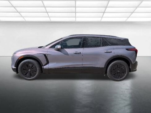 New 2026 Chevrolet Blazer EV LT image 32