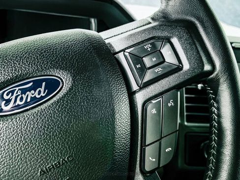 Used 2022 Ford F550 4x4 Crew Cab Super Duty w/ Power Equipment Group image 48