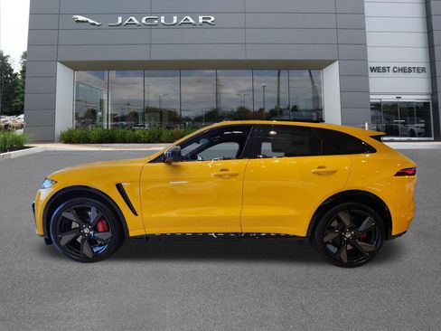 New 2026 Jaguar F-PACE SVR AWD/4WD image 5