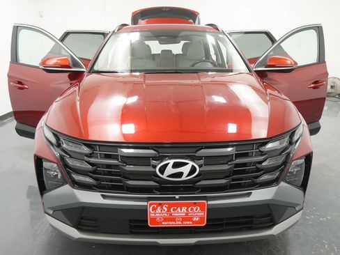 Used 2025 Hyundai Tucson SEL AWD/4WD image 29