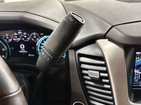 Used 2017 GMC Yukon Denali AWD/4WD image 22