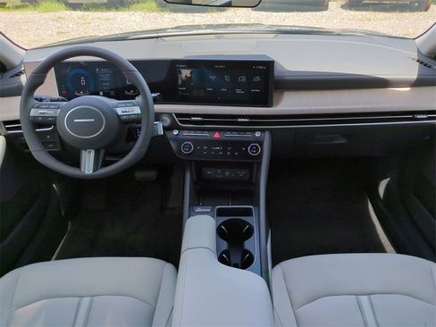 New 2025 Hyundai Sonata SEL image 14