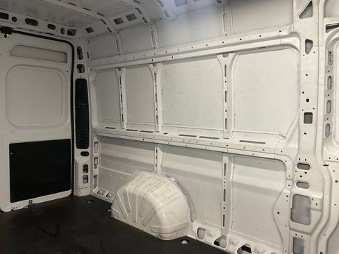 Used 2024 RAM ProMaster 3500 w/ Premium Convenience Group FWD image 13