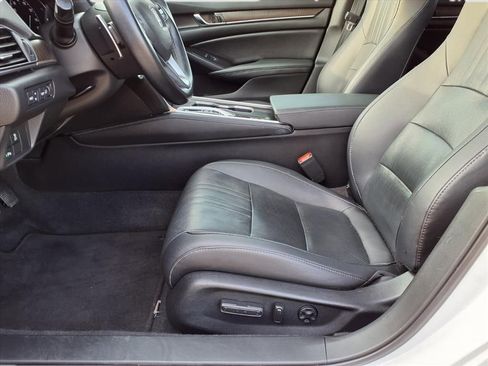 Used 2021 Honda Accord Touring image 27