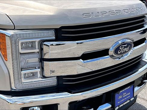 Used 2018 Ford F350 King Ranch w/ King Ranch Ultimate Package AWD/4WD image 29